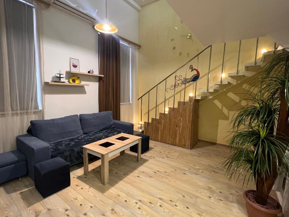 Dublex Apartment In Yerevan Komitas D1 Exterior foto