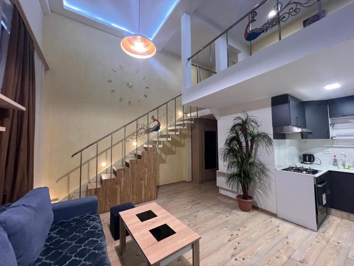 Dublex Apartment In Yerevan Komitas D1 Exterior foto